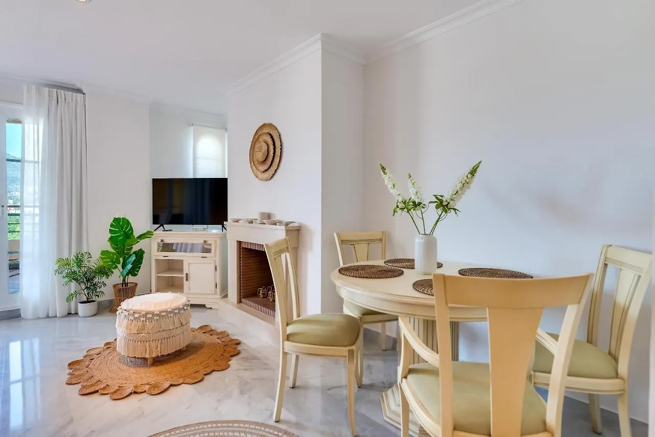 Ferienwohnung Senorio De Aloha In Puerto Banus Marbella Spanien